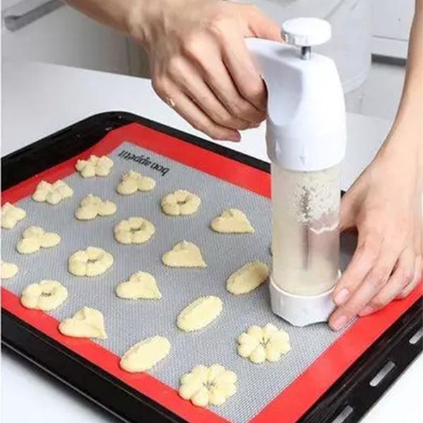 Baking Dough Shaper Gun